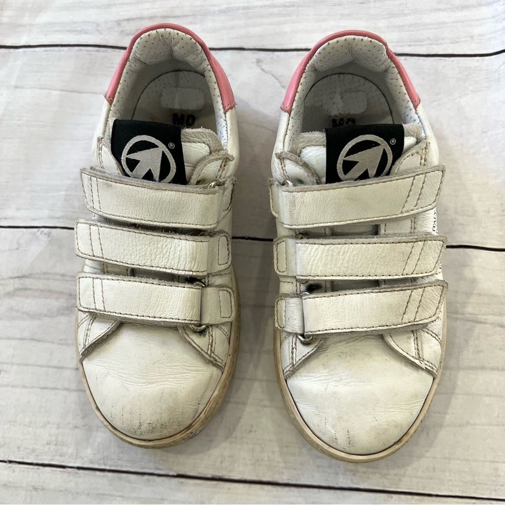 Momino White & Pink Kids Sneakers